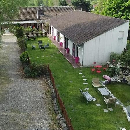 Favières Les Garennes Bed & Breakfast エクステリア 写真